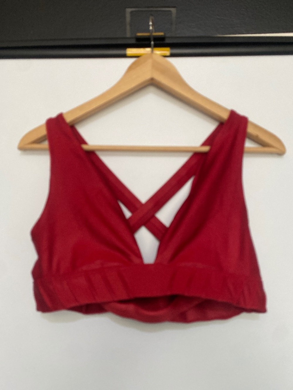 Carbon38 M Strappy Back Sports Bra - Picture 1 of 7